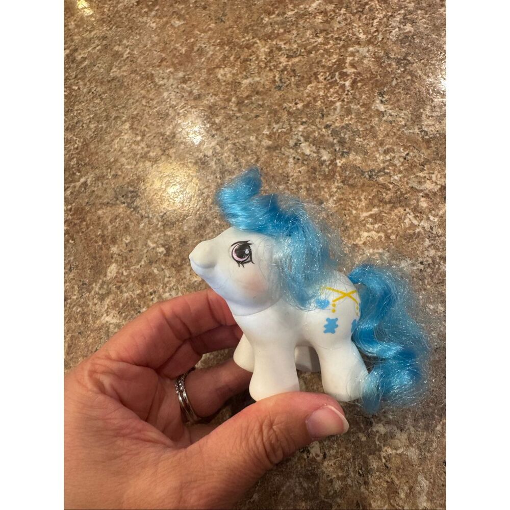 Vintage 1987 Hasbro My Little Pony G1 Baby Dangles Blue Hair White Pony
